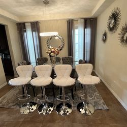 Clearance White $69 Each  Brand New in The Box Bar Stools Adjustable PU Leather Swivel Bar Chair with Shell Back Bar Chair Barstools