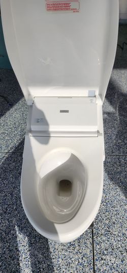 Smart toilet