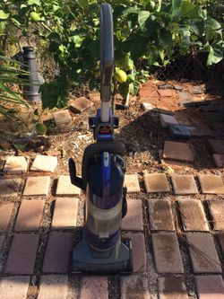 Bissell power glide lift off bagless vacuum