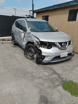 2015 Nissan Rogue