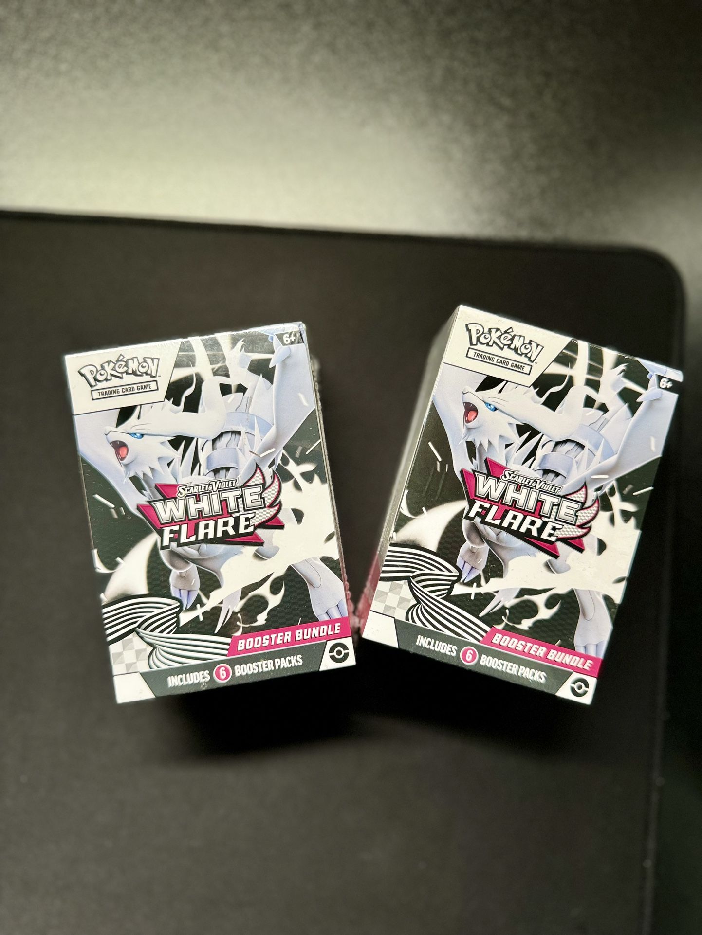 Pokemon White Flare Booster Bundle
