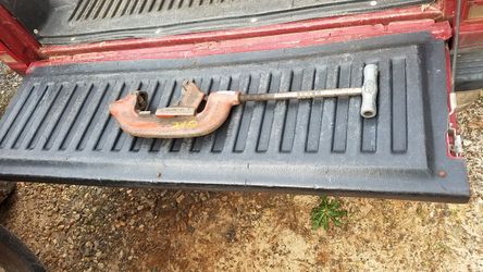 RIDGID No.4 pipe cutter 2-4 inches