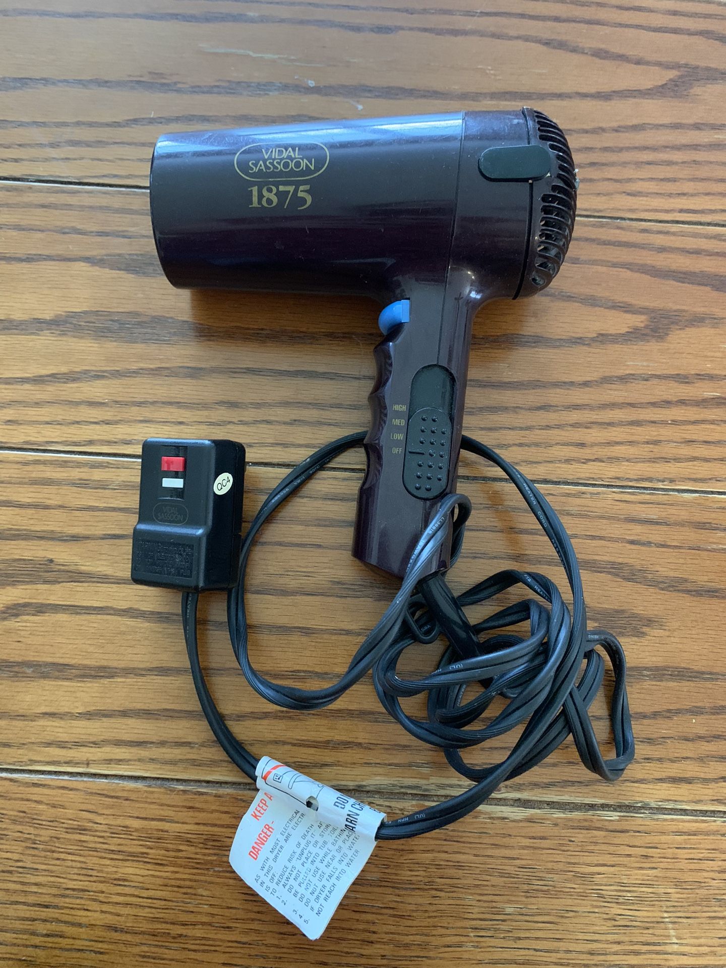 Vidal Sassoon 1875 Hair Blow Dryer