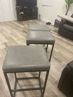 bar stools