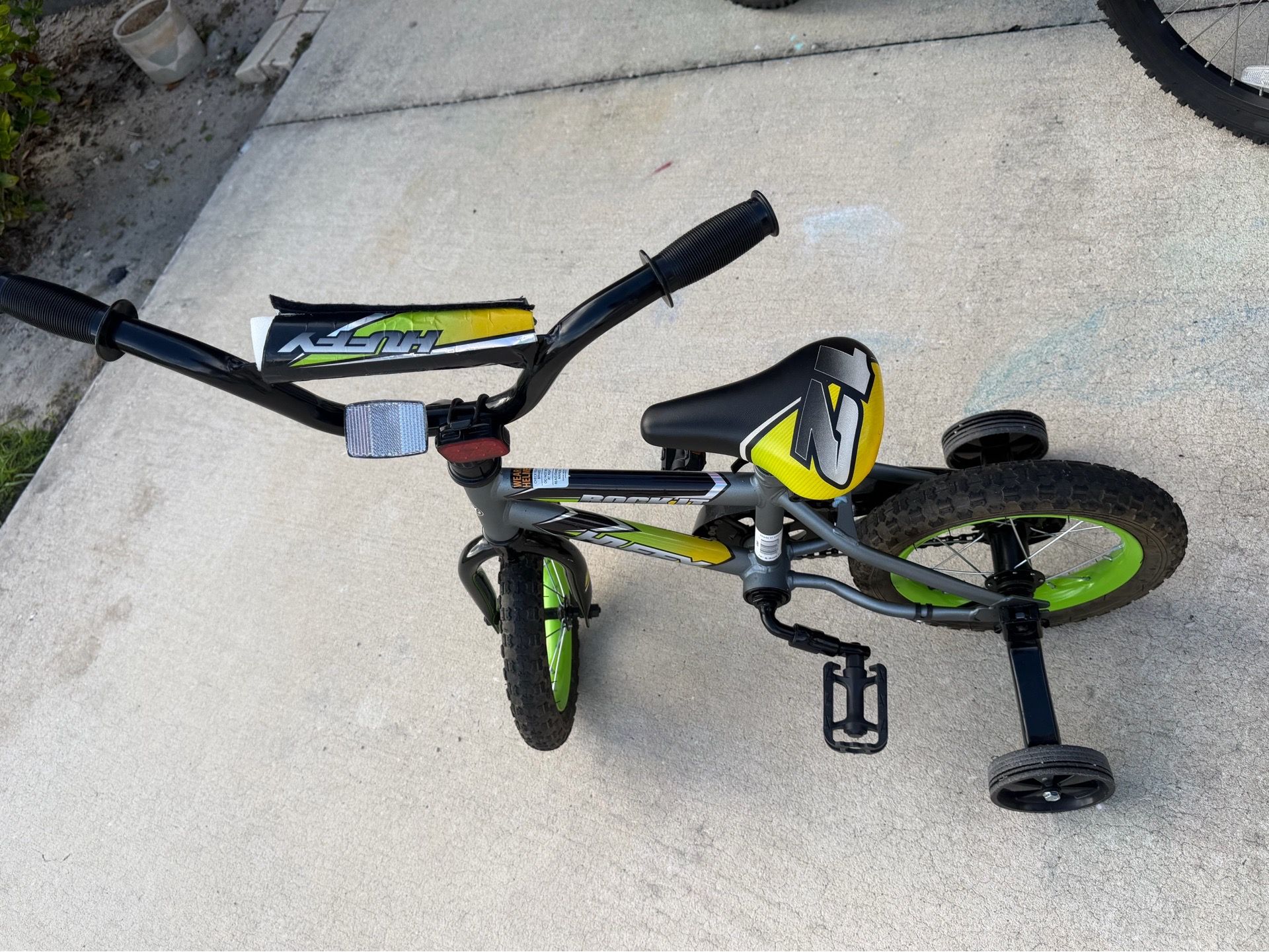 Boys’ Huffy bicycle. Like new.
