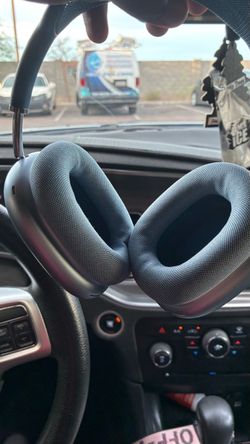 Apple AirPods Max Headphones