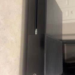 Microsoft Xbox One 500 GB With Power Bank