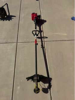 Serviced T.B. Weed Whacker Gas Powered