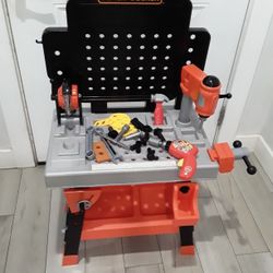 Black and Decker Play Tools Bench For Toddlers 