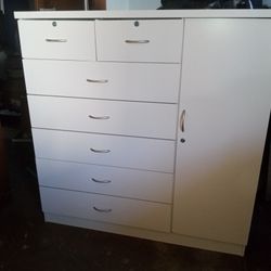 7 Drawer Chest 