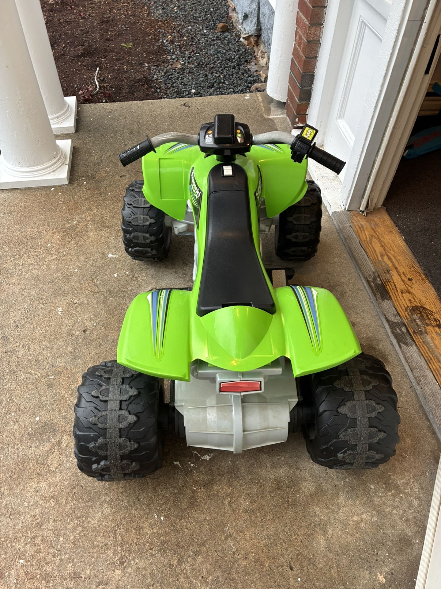 Fisher 4 Wheeler Black And Green