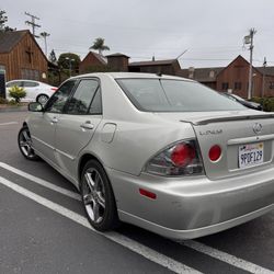 2004 Lexus IS 300
