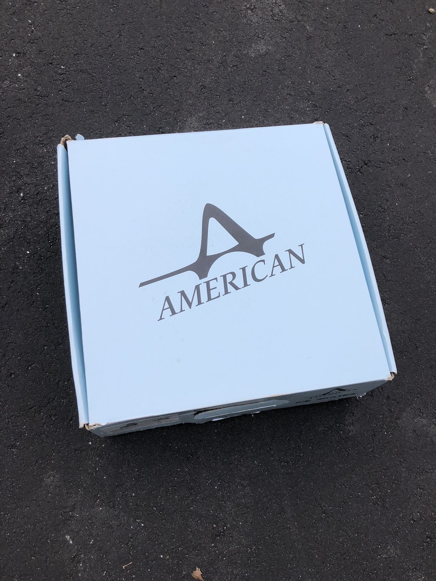 American Athletics Figure Skates Size 2 US