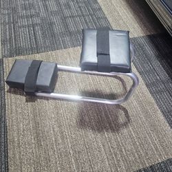 Kneel seat