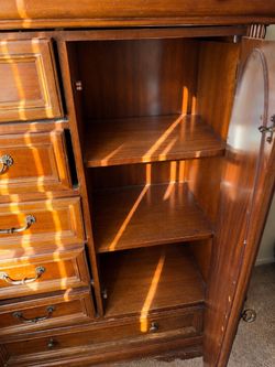 gentleman’s chest dresser