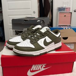 olive green nike dunks 