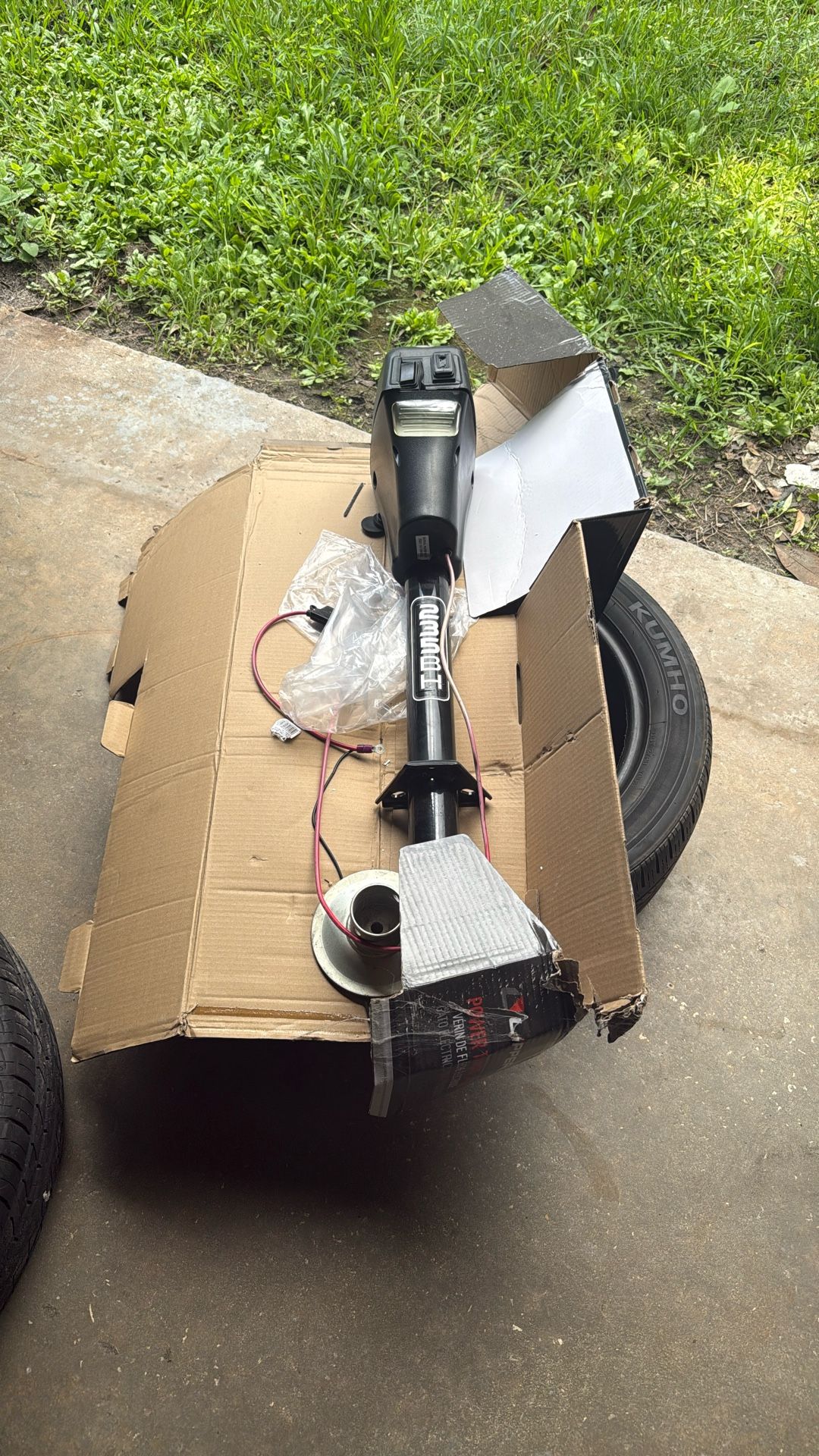 LCI Electric Trailer Jack