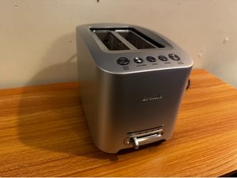 Breville Die-Cast Smart Toaster
