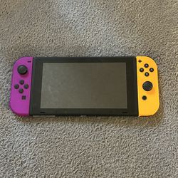 Nintendo Switch (Version 2)