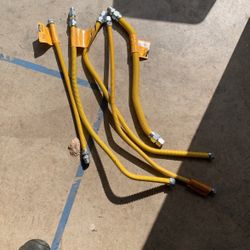 5 Gas Lines