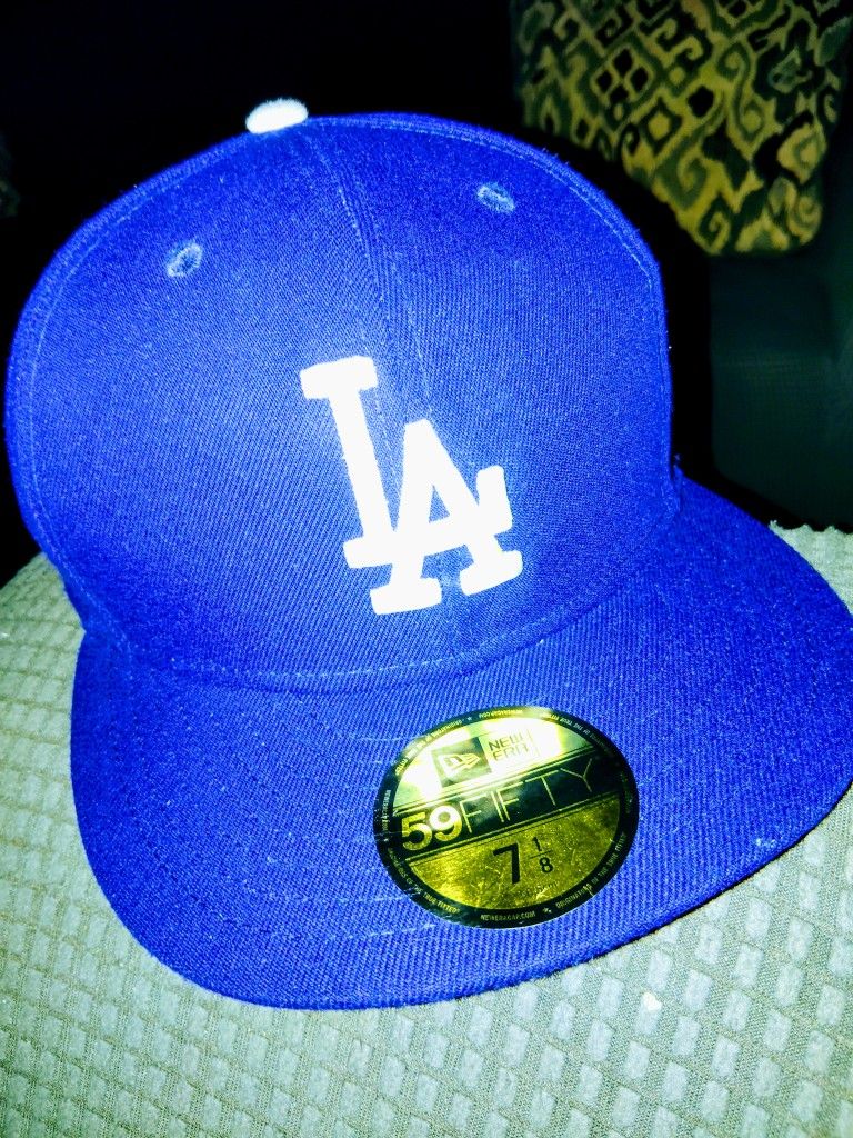 New Era Hat The Dodgers 7 1/8!!!!!