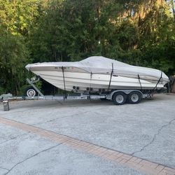 2001 Sea Ray 26’ Bow Rider Select (Signature Series)