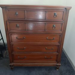 5 drawer dresser wood