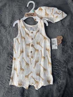 Baby Boy Giraffe Romper & Sun Hat Set
