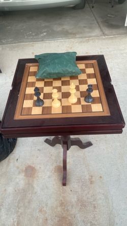 Game table