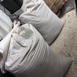 FREE- 6 Overfilled sand Bags
