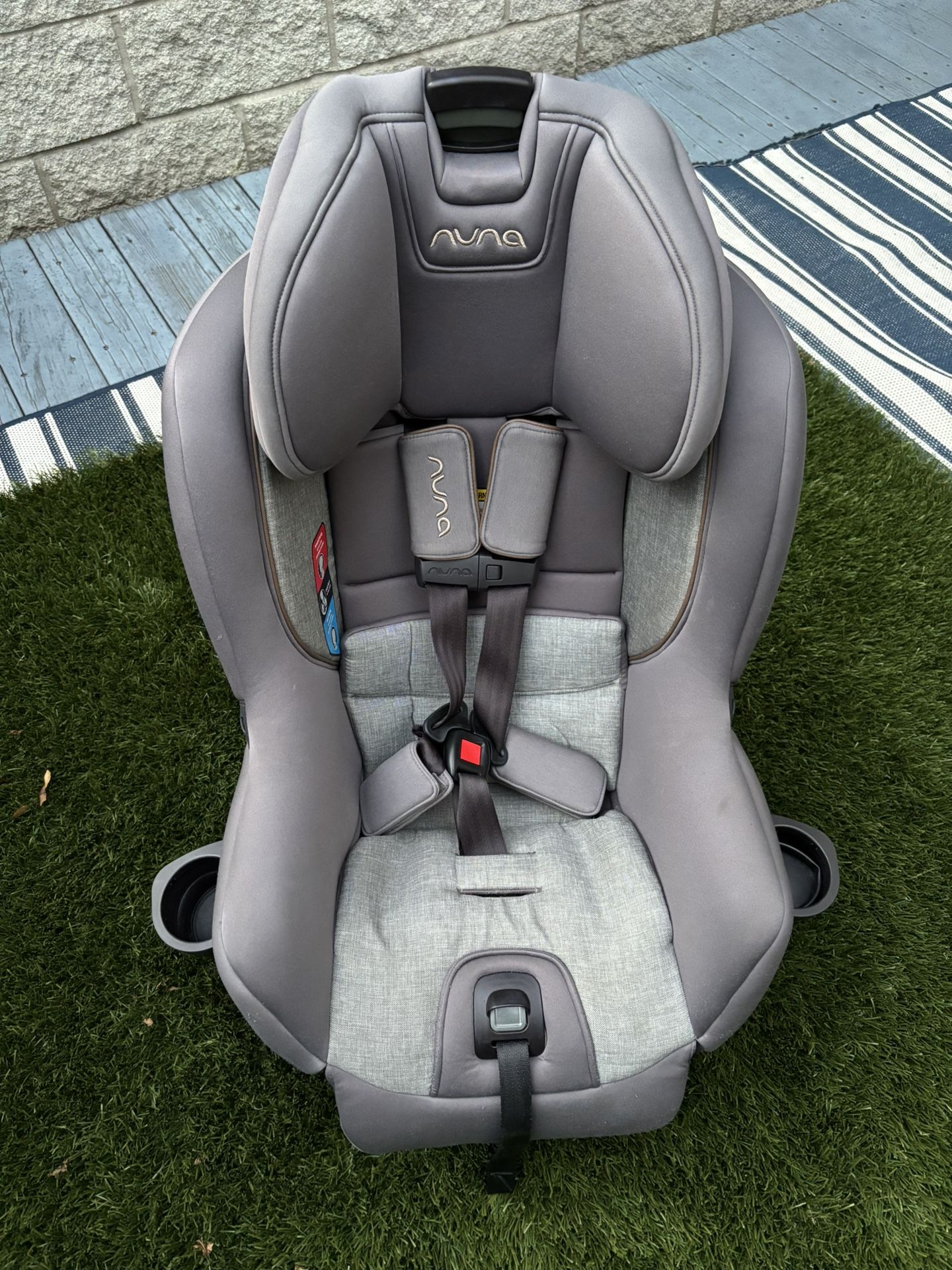 Nuna Rava Convertible Car Seat