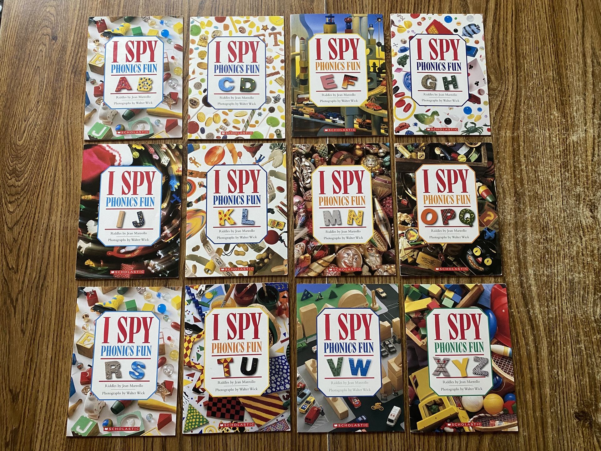 I SPY Phonics Fun Book Bundle