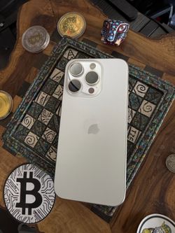 Iphone 15 pro 128GB silver unlocked any carrier