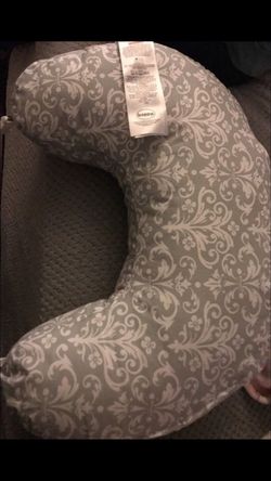 Breast feeding pillow