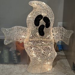 Lighted Ghost For Indoor/outdoor
