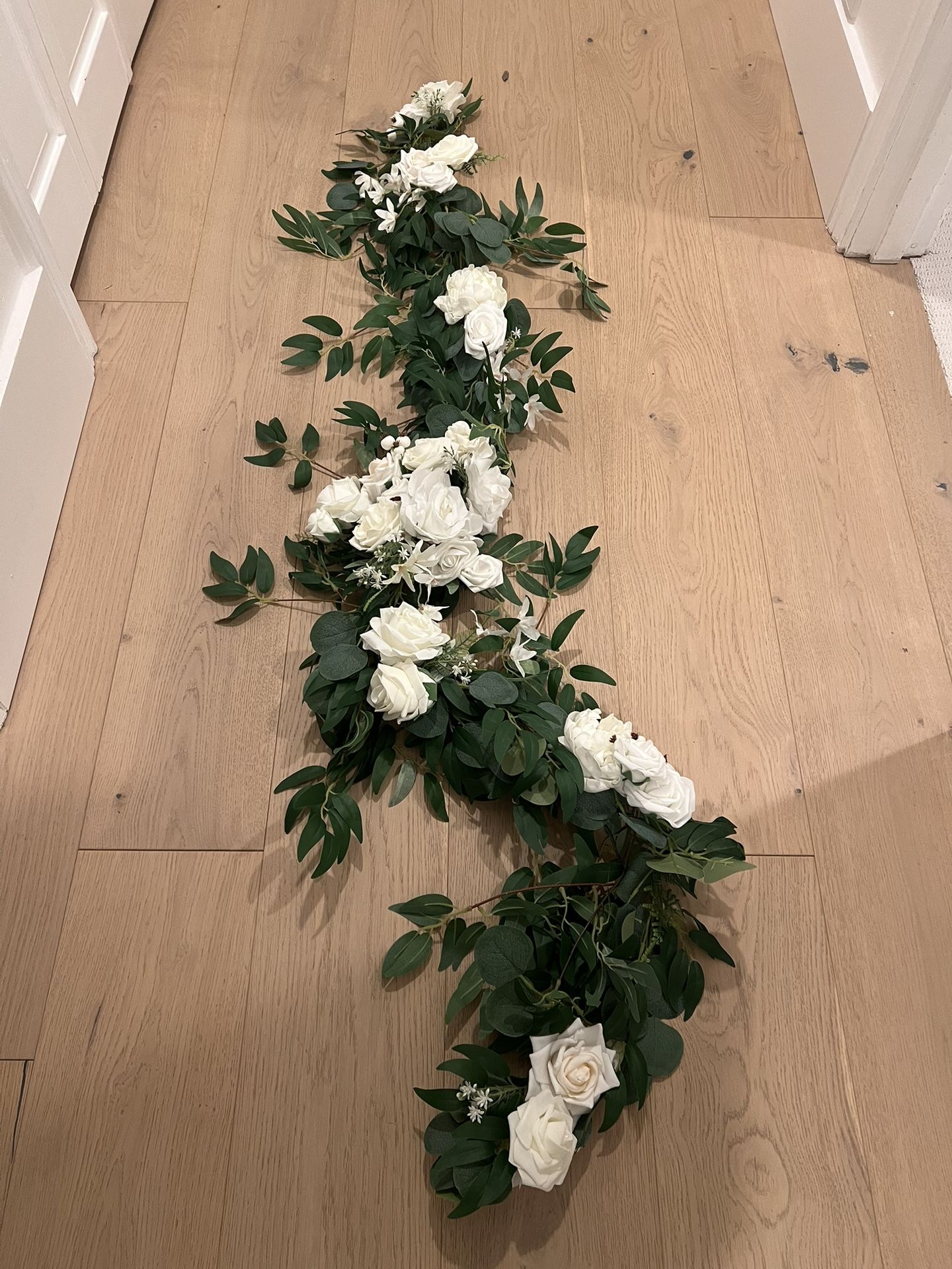 X4 6 Feet Floral Garlands