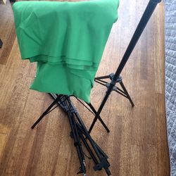 Portable Green Screen Kit with Adjustable Stands