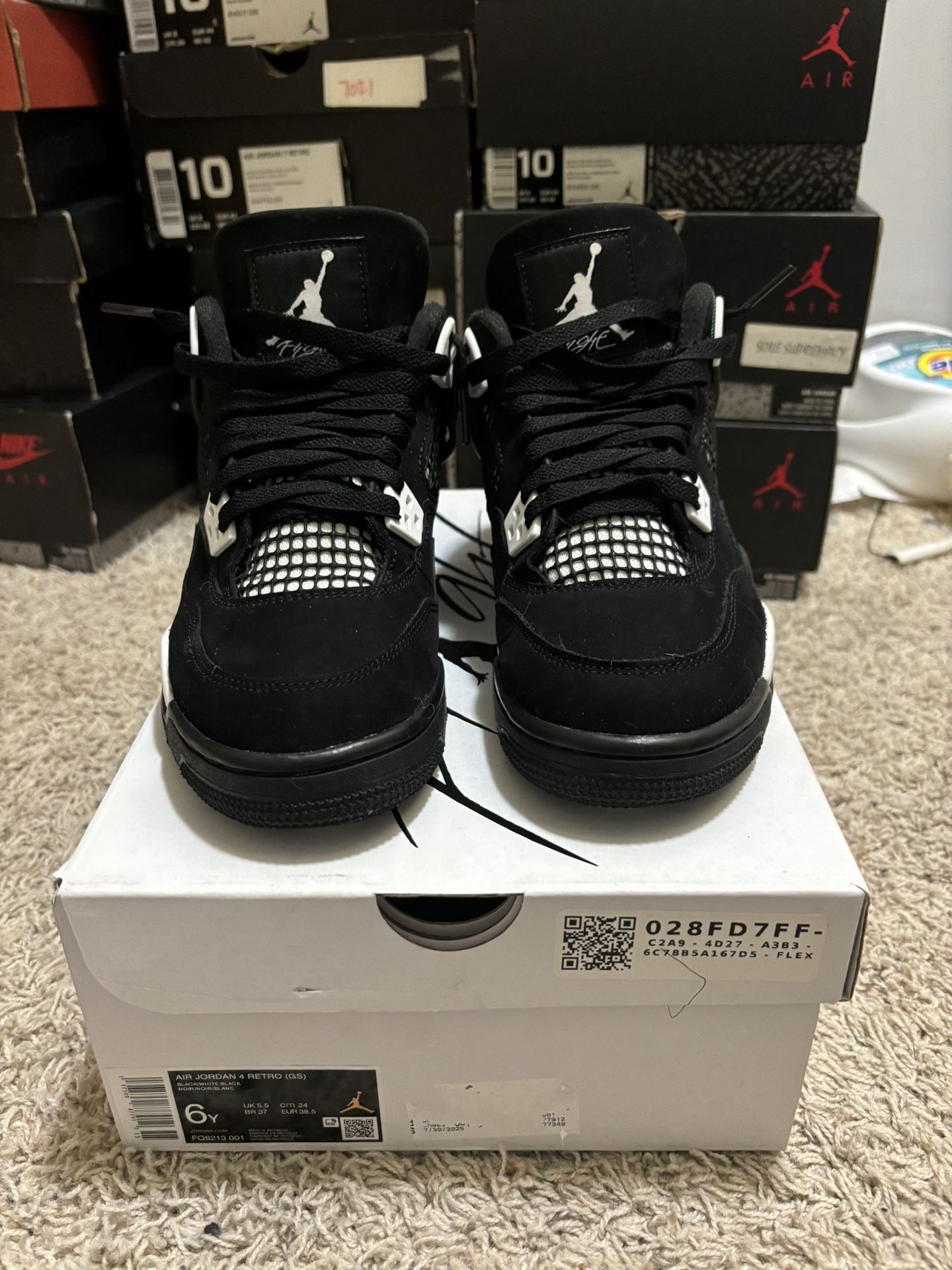 Jordan Retro 4 White Thunder
