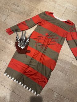 Freddy Costume with hand