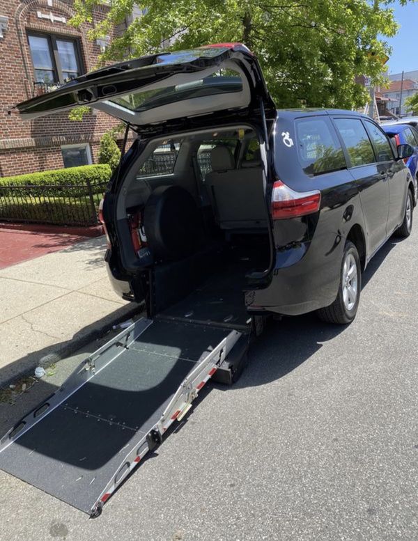 2016 Toyota Sienna WAV Accessible Handicap for Sale in Queens, NY OfferUp