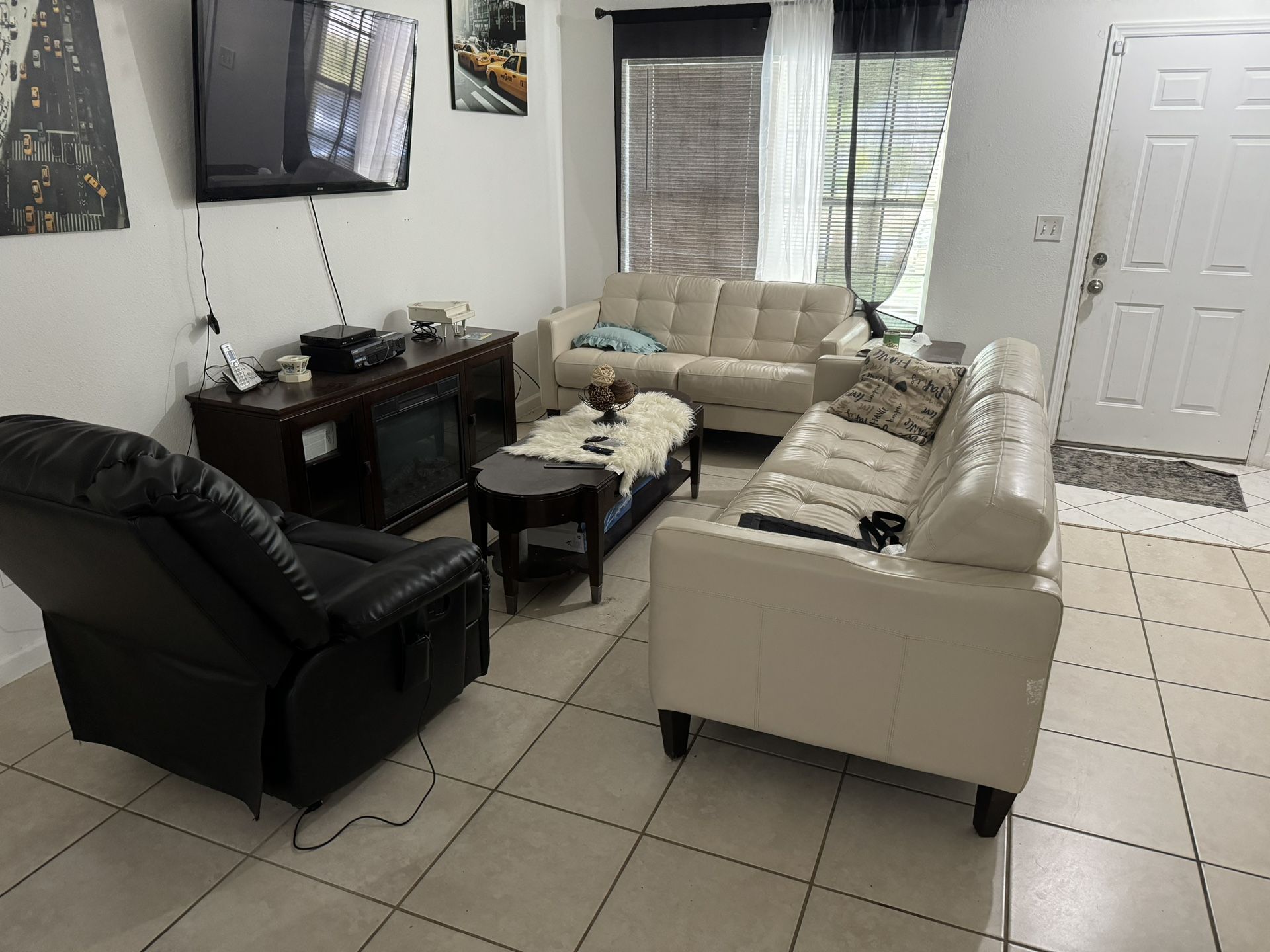 Black Electric Reclining Chair