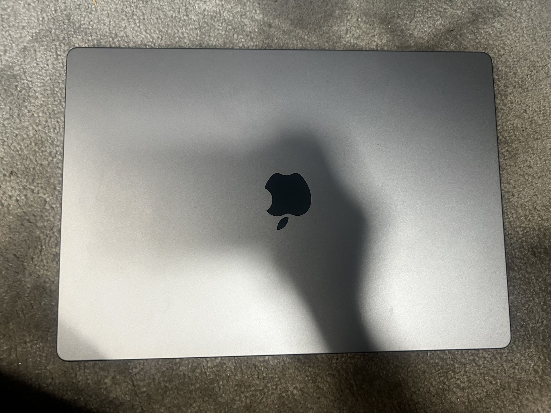MacBook Pro M1 Chip, 16in, TB-Like New Condition