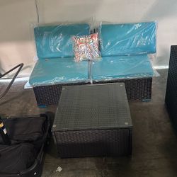 New Assembled 3pc Turquoise Blue Color Set (throw Pillow Not Included)