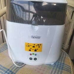Dr Brown's  Baby Deluxe Bottle & Pacifier Sterilizer