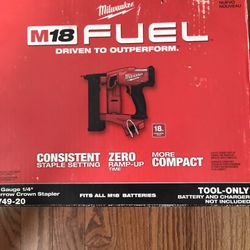 Milwaukee Fuel M18 18ga Narrow Crown Stapler $200 Firm Cash Olny 