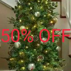 Potted Artificial Christmas Tree 4.5 ft.