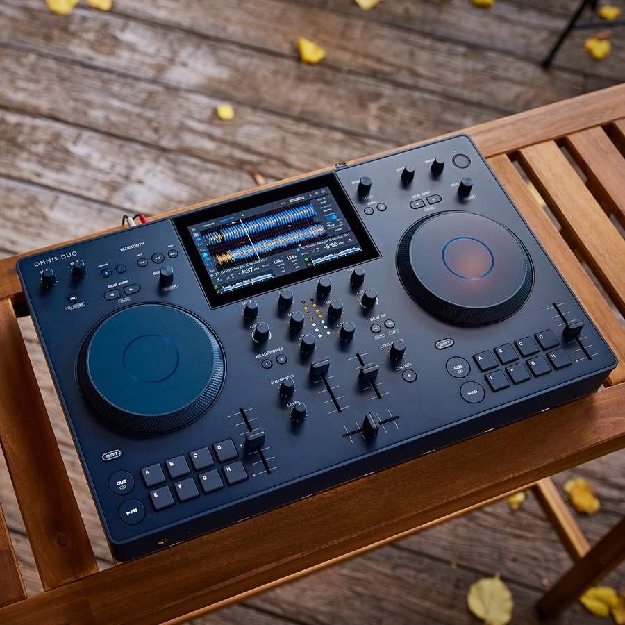 AlphaTheta Omnis-Duo All in One Battery Powered DJ System For Sale!