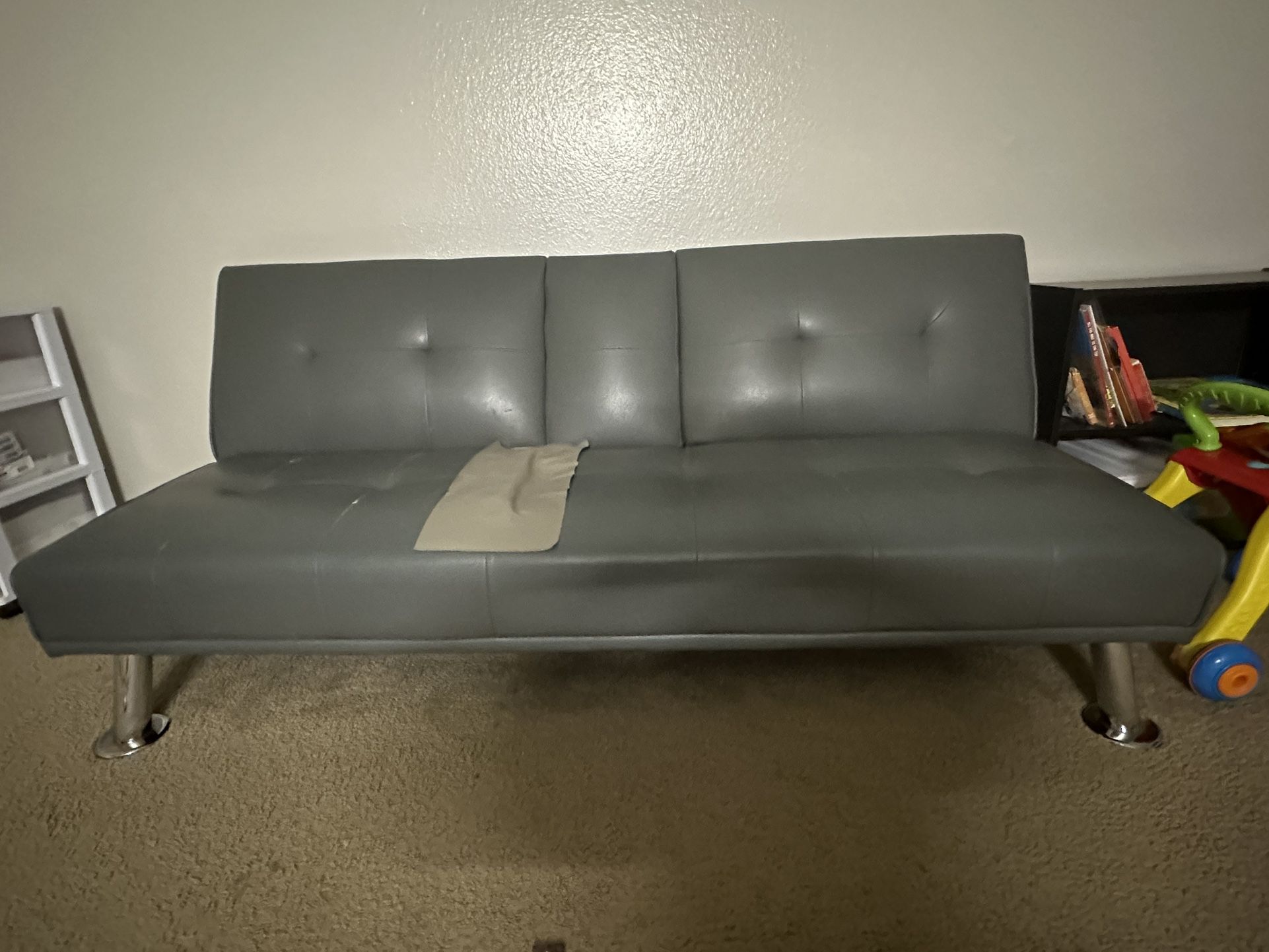 Futon + Sofa