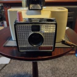 1960s POLAROID Swinger Model 20 
