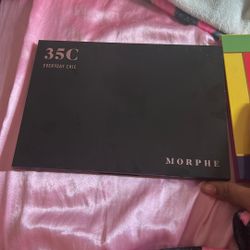 Brand New Morphe Pallet